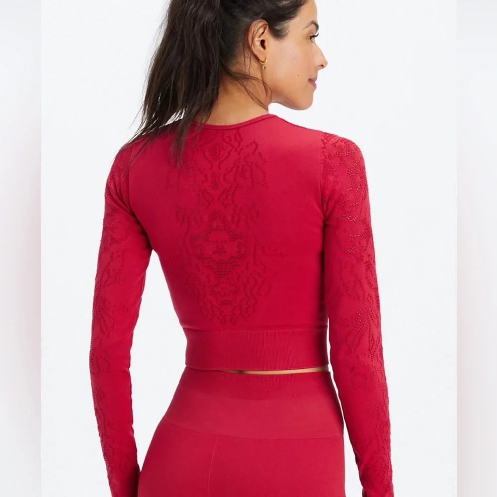 Fabletics Flora Seamless Lace Longsleeve Crop